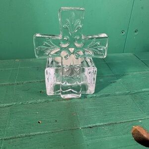 Mikasa Clear Glass Cross Candle Holder